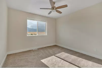 7982 N Bristlecone Rd, Eagle Mountain, UT 84005 - Photo 24