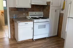 292 N 100 W, Tooele, UT 84074 - Photo 6