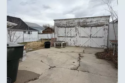 292 N 100 W, Tooele, UT 84074 - Photo 4