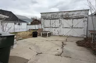 292 N 100 W, Tooele, UT 84074 - Photo 4