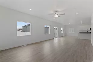 7181 Switchback Way N, Eagle Mountain, UT 84005 - Photo 8