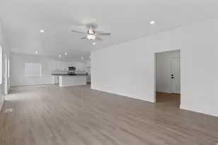 7181 Switchback Way N, Eagle Mountain, UT 84005 - Photo 10