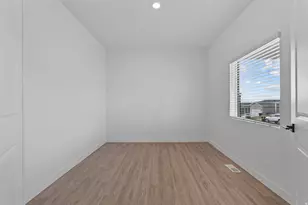 7181 Switchback Way N, Eagle Mountain, UT 84005 - Photo 10