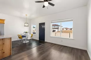 2037 E Cedar Trails Wy, Eagle Mountain, UT 84005 - Photo 8