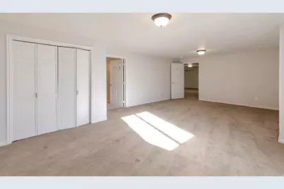 290 E 450 S, Hyde Park, UT 84318 - Photo 18