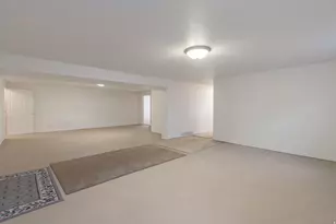 290 E 450 S, Hyde Park, UT 84318 - Photo 18
