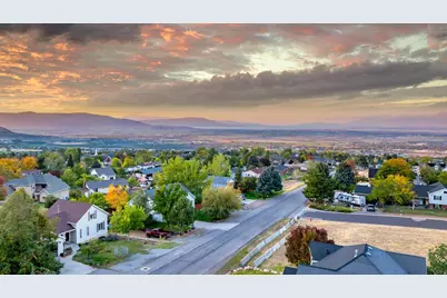 116 S Canyon View Dr, Elk Ridge, UT 84651 - Photo 8