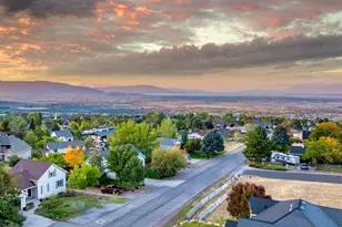 116 S Canyon View Dr, Elk Ridge, UT 84651 - Photo 8