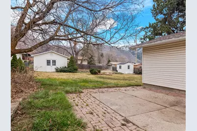 3050 N 1025 E, North Ogden, UT 84414 - Photo 32