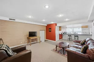 563 N 220 E, Centerville, UT 84014 - Photo 24