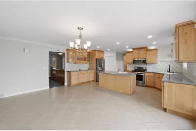 563 N 220 E, Centerville, UT 84014 - Photo 10