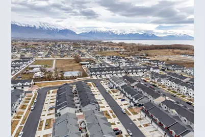 1082 E Dory Boat Rd, Saratoga Springs, UT 84045 - Photo 34