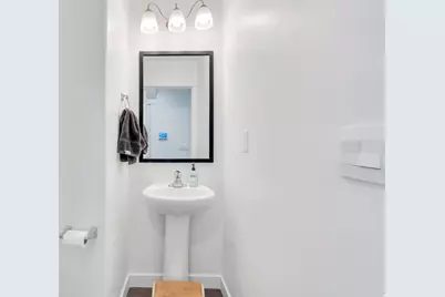 1082 E Dory Boat Rd, Saratoga Springs, UT 84045 - Photo 12