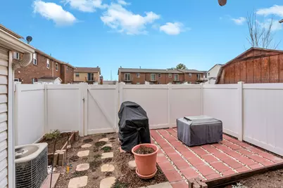 1402 S 1470 E, Provo, UT 84606 - Photo 16