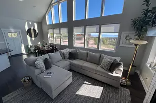 2159 S Valley View Dr, Garden City, UT 84028 - Photo 8