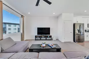 554 S 900 W, American Fork, UT 84003 - Photo 4