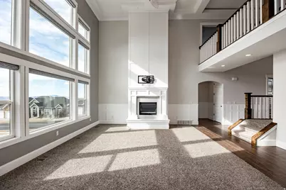 910 S Pace Pl, North Salt Lake, UT 84054 - Photo 2