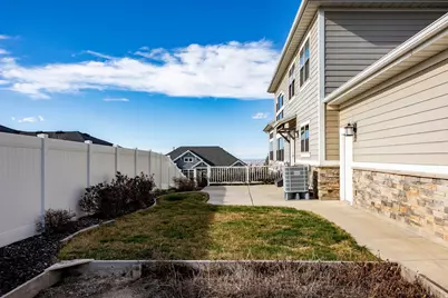 910 S Pace Pl, North Salt Lake, UT 84054 - Photo 62