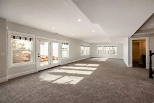 910 S Pace Pl, North Salt Lake, UT 84054 - Photo 6