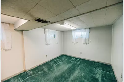 214 E 1250 N, Bountiful, UT 84010 - Photo 24