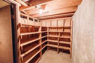 214 E 1250 N, Bountiful, UT 84010 - Photo 20