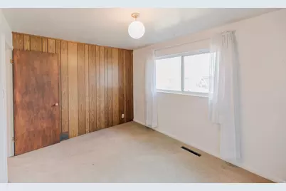 214 E 1250 N, Bountiful, UT 84010 - Photo 14