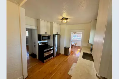 390 S 700 W, Provo, UT 84601 - Photo 8