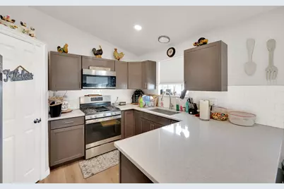 1284 N 900 W, Clinton, UT 84015 - Photo 10