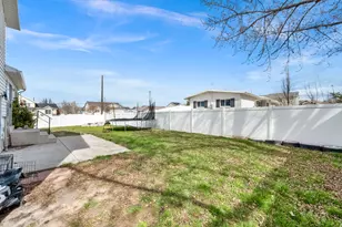 1284 N 900 W, Clinton, UT 84015 - Photo 6