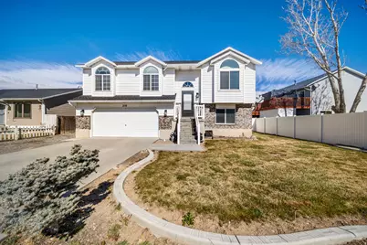 218 Wallace Way, Tooele, UT 84074 - Photo 4