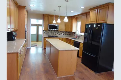 166 N State St, Fountain Green, UT 84632 - Photo 6