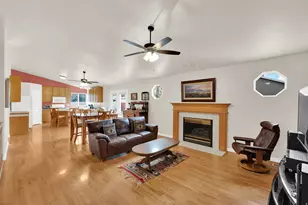 5812 S Haystack Way, Murray, UT 84123 - Photo 8