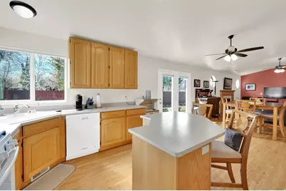 5812 S Haystack Way, Murray, UT 84123 - Photo 14