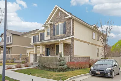 566 E 9270 S, Sandy, UT 84070 - Photo 4