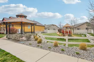 566 E 9270 S, Sandy, UT 84070 - Photo 42