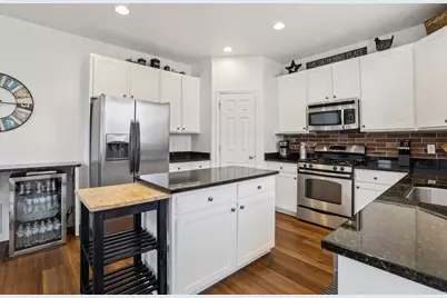 566 E 9270 S, Sandy, UT 84070 - Photo 12