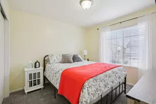 566 E 9270 S, Sandy, UT 84070 - Photo 22