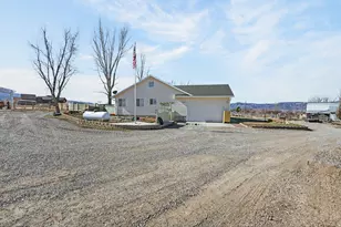 598 E 900 N, Spring City, UT 84662 - Photo 14