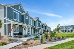 388 N Regatta Ln, Saratoga Springs, UT 84045 - Photo 2