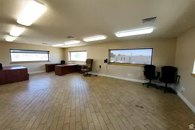 850 S 2000 W #4, Syracuse, UT 84075 - Photo 10