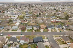 949 S 225 E, Layton, UT 84041 - Photo 42