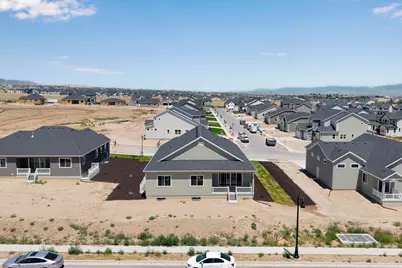 6199 W Wapiti Ridge Ln #333, Herriman, UT 84096 - Photo 4