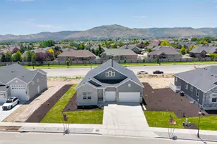 6199 W Wapiti Ridge Ln, Herriman, UT 84096 - Photo 2