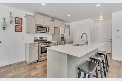 12412 S Duet Dr, Herriman, UT 84096 - Photo 8