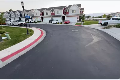 12412 S Duet Dr W, Herriman, UT 84096 - Photo 2