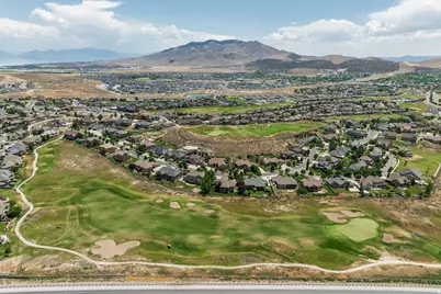 4043 E Oakland Hills Dr, Eagle Mountain, UT 84005 - Photo 38