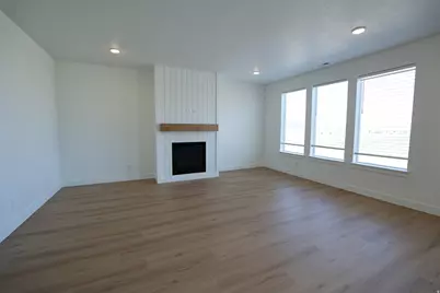 241 W 550 N, Smithfield, UT 84335 - Photo 12