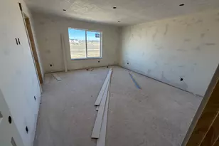 241 W 550 N, Smithfield, UT 84335 - Photo 10