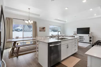 949 S Red Cliff Dr, Santaquin, UT 84655 - Photo 6