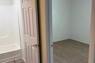 406 E 3335 S, South Salt Lake, UT 84115 - Photo 24